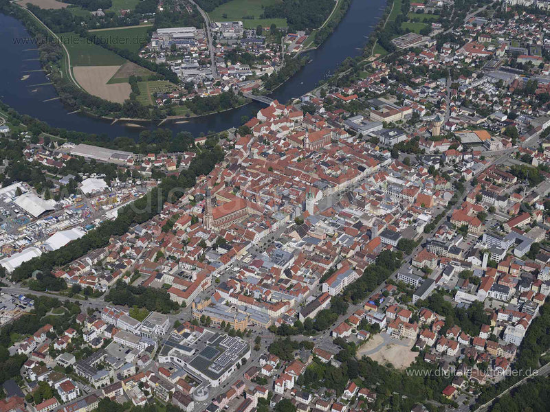 Luftaufnahme Altstadt Straubing in Straubing | Niederbayern, Bayern
