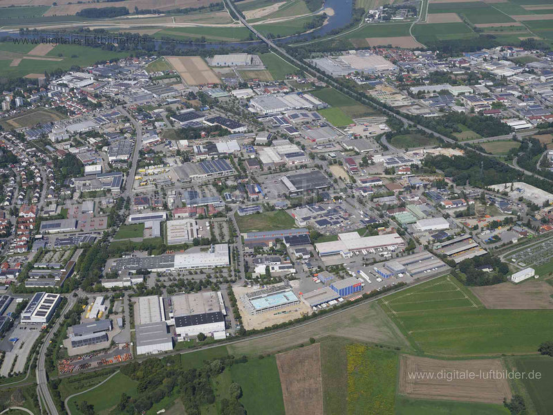 Luftaufnahme Gewerbegebiet Königreich in Straubing | Niederbayern, Bayern
