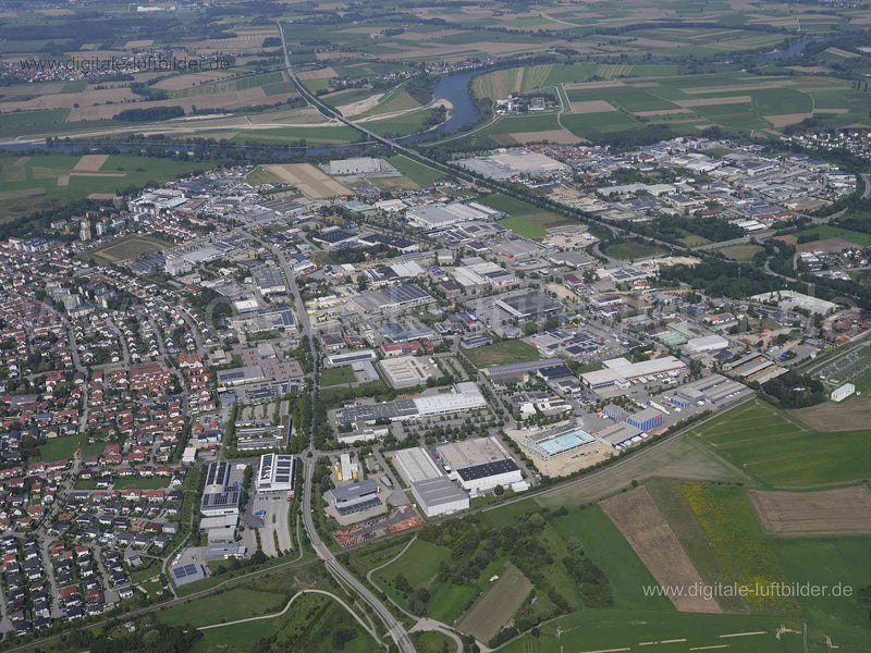 Luftaufnahme Gewerbegebiet Königreich in Straubing | Niederbayern, Bayern