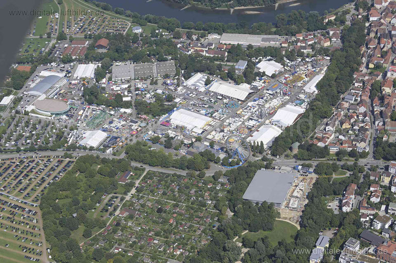 Luftaufnahme Volksfest in Straubing in Straubing | Niederbayern, Bayern