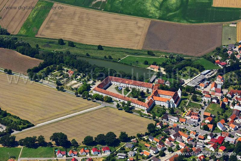Luftaufnahme Kloster Thierhaupten in Thierhaupten | Schwaben, Bayern