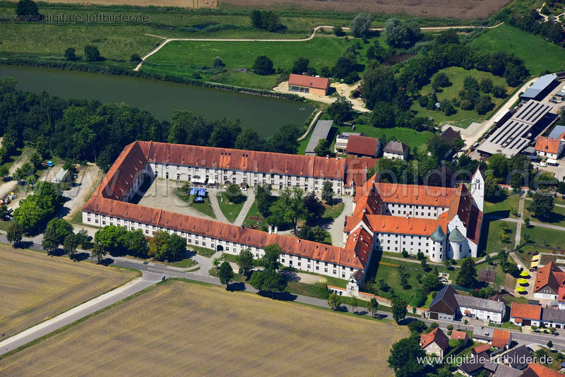 Luftaufnahme Kloster Thierhaupten in Thierhaupten | Schwaben, Bayern
