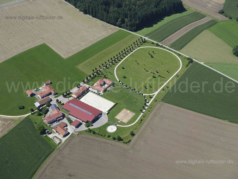 Luftaufnahme Reithof Hilling in Trostberg | Oberbayern, Bayern