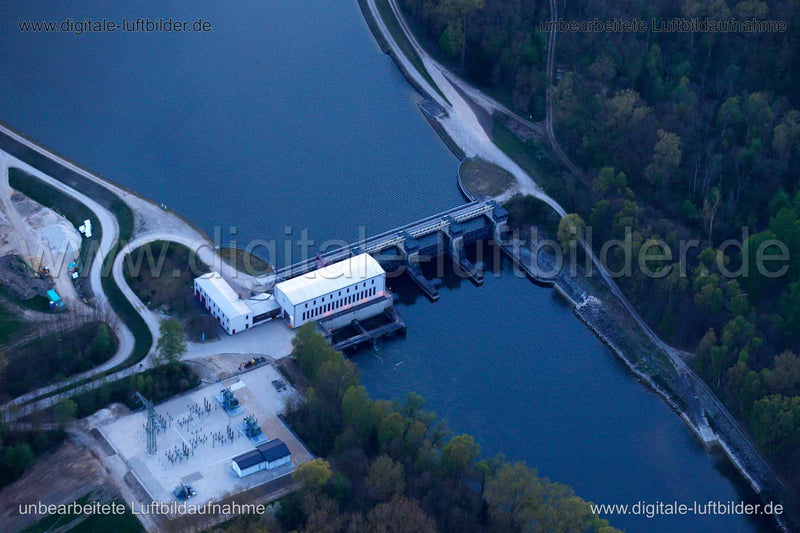 Luftaufnahme Staudamm nähe Donau in unbekannt | Oberbayern, Bayern