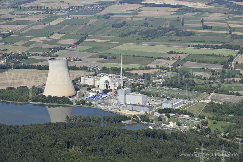 Luftaufnahme Kernkraftwerk Isar in Unterahrain | Niederbayern, Bayern