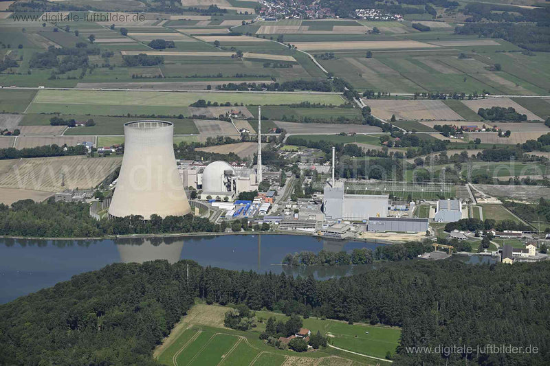 Luftaufnahme Kernkraftwerk Isar in Unterahrain | Niederbayern, Bayern