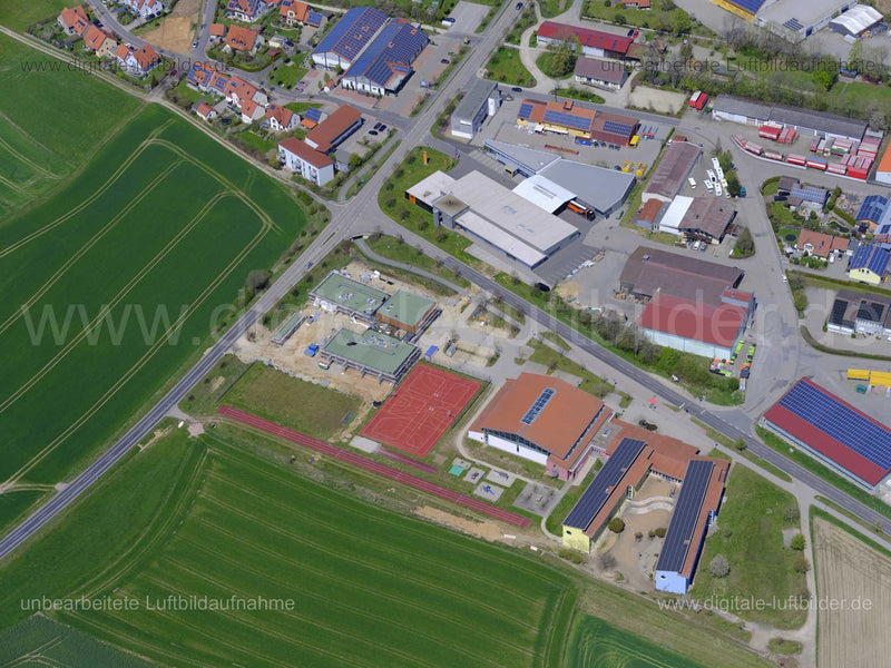 Luftaufnahme Grundschule Ursensollen in Ursensollen | Oberpfalz, Bayern