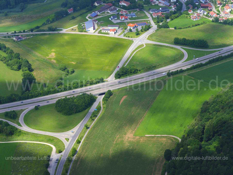 Luftaufnahme Ausfahrt Velburg in Velburg | Oberpfalz, Bayern