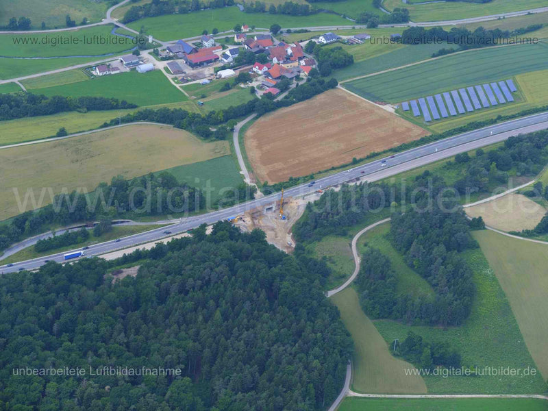 Luftaufnahme Unterführung bei Vogelbrunn in Velburg | Oberpfalz, Bayern