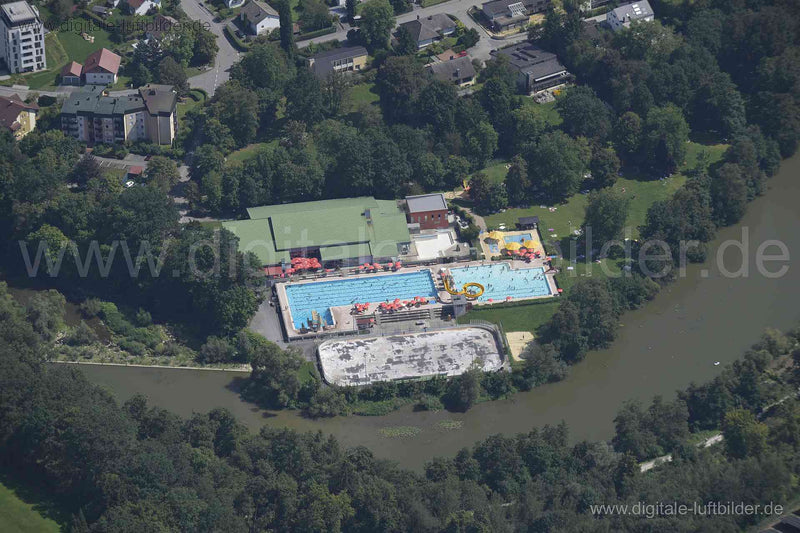 Luftaufnahme Schwimmbad Vilshofen in Vilshofen | Niederbayern, Bayern