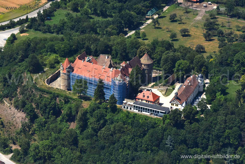 Luftaufnahme Schloss Frankenberg in Weigenheim | Mittelfranken, Bayern