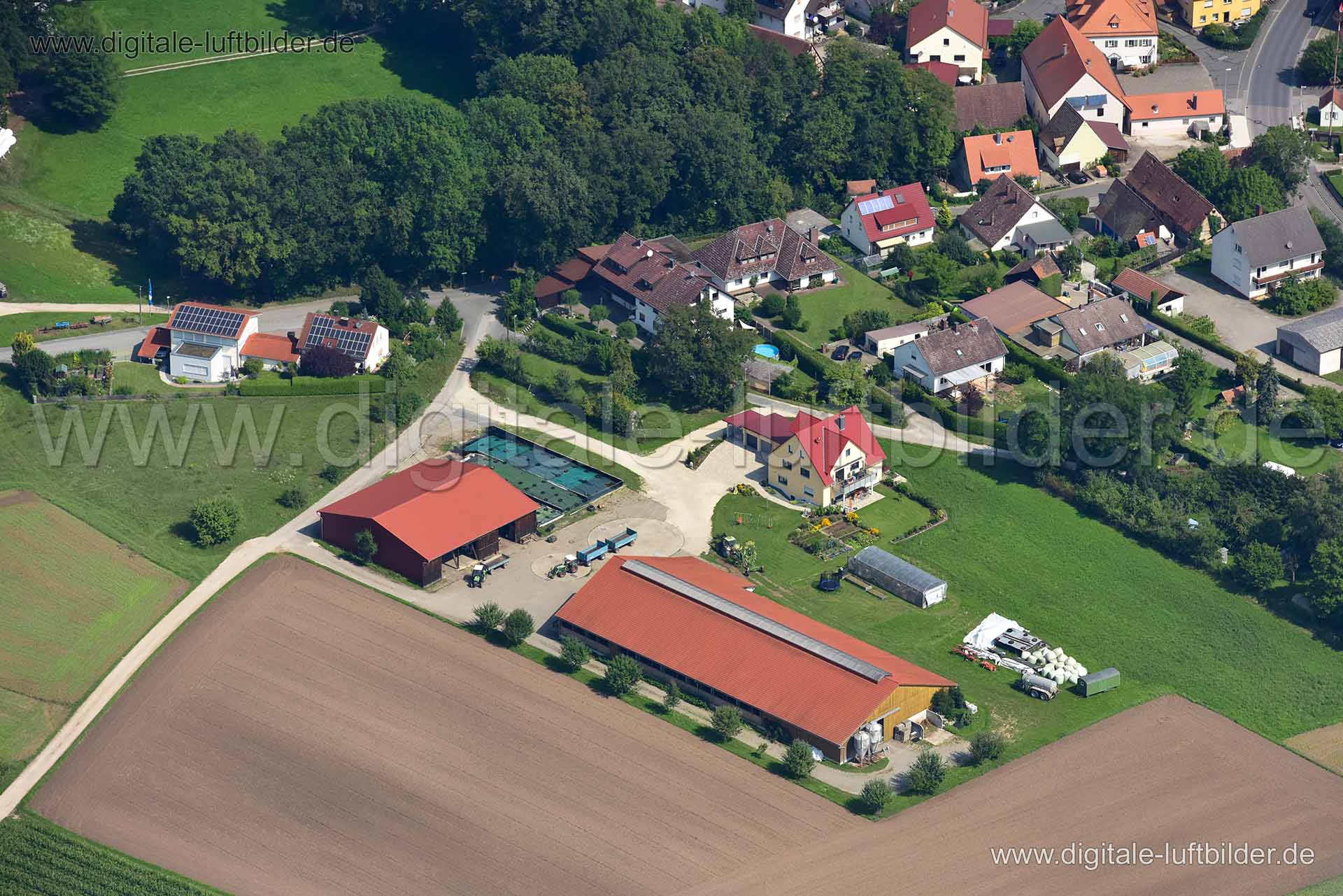 Luftaufnahme Großschwarzenlohe in Wendelstein | Mittelfranken, Bayern