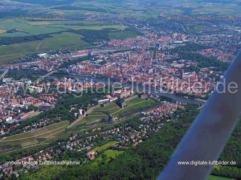 Luftaufnahme Festung Marienberg in Würzburg | Unterfranken, Bayern