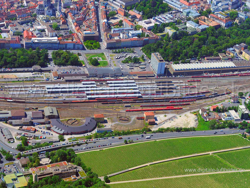 Luftaufnahme Hauptbahnhof Würzburg in Würzburg | Unterfranken, Bayern
