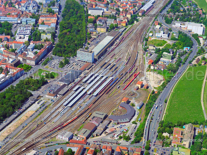 Luftaufnahme Hauptbahnhof Würzburg in Würzburg | Unterfranken, Bayern